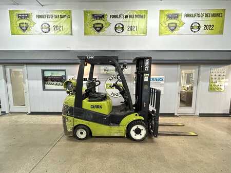 Diesel Forklifts 2015  Clark C25CL (1)