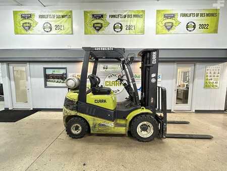 Propane Forklifts 2012  Clark C25L (1)