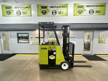 4 Wheels 2023  Clark ESX15S (1)