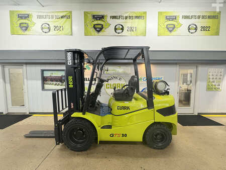 Diesel Forklifts 2025  Clark GTS 30L (2)