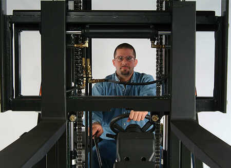 Montacargas GLP 2024  Unicarriers PF50 (5)