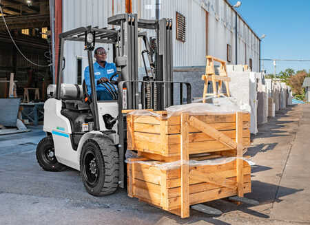 Miscelaneo 2025  Unicarriers PF50N (3)