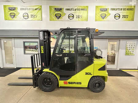 Diesel Forklifts 2023  Clark S30L (4)