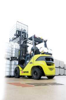 Diesel Forklifts 2020  Clark S25L (5)