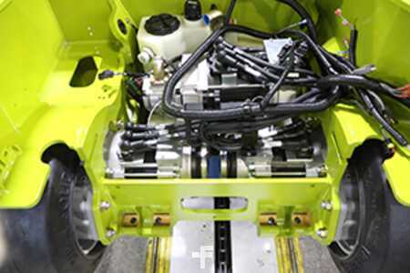 Eléctrica de 4 ruedas 2024  Clark SE25T (MWB*T) (10)