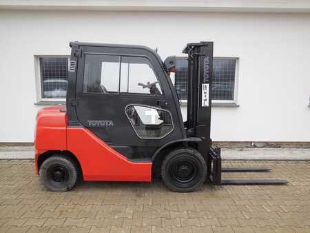 Diesel truck 2008  Toyota 02-8FDF25 (6)