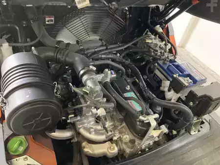 Gas truck 2010  Toyota 8FGF 15 (8)