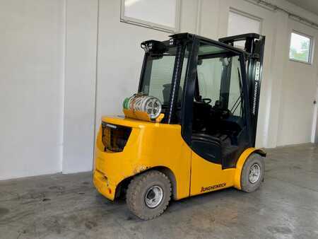 Carrelli elevatori GPL 2015  Jungheinrich TFG 435s (3)