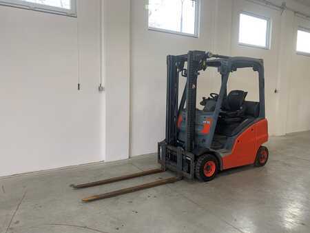 LPG Forklifts 2011  Linde H 16 T (6)