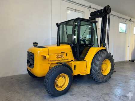 JCB 930