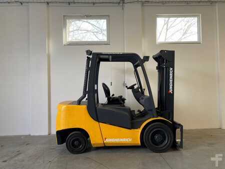 Dieseltrukki 2011  Jungheinrich DFG 435 (1)