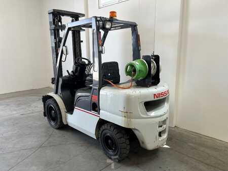 LPG VZV 2007  Nissan UGL02A35DE (4)