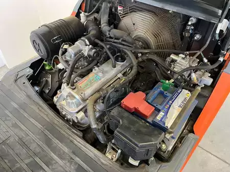 Gas truck 2015  Toyota 02-8FGF15 (10)