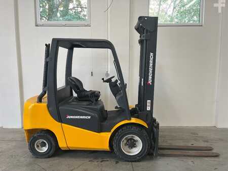 Diesel Forklifts 2006  Jungheinrich DFG 430 (2)