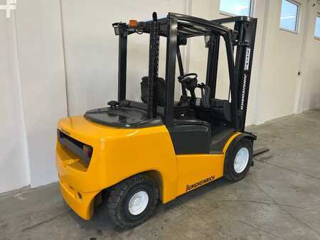 Dieseltrukki 2015  Jungheinrich DFG 435 (1)