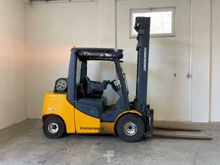 Carrelli elevatori GPL - Jungheinrich TFG 435s (1)