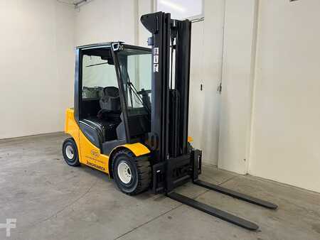 Propane Forklifts 2013  Jungheinrich TFG 425s (1)