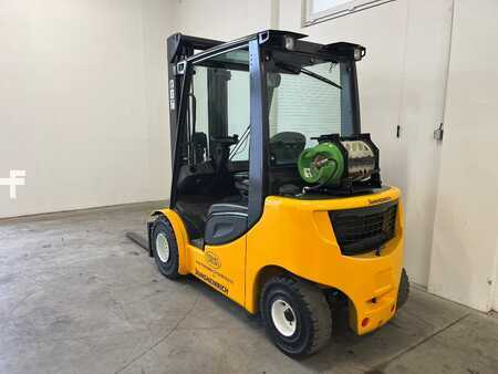 Propane Forklifts 2013  Jungheinrich TFG 425s (4)