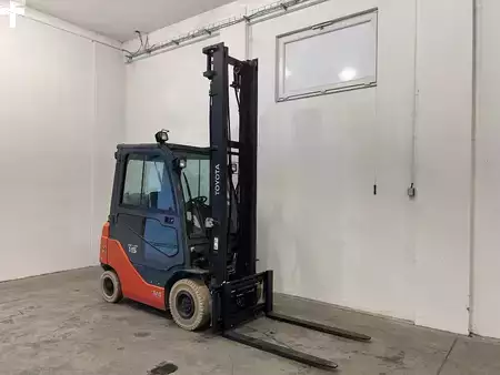 Gas truck 2015  Toyota 02-8FGF15 (4)