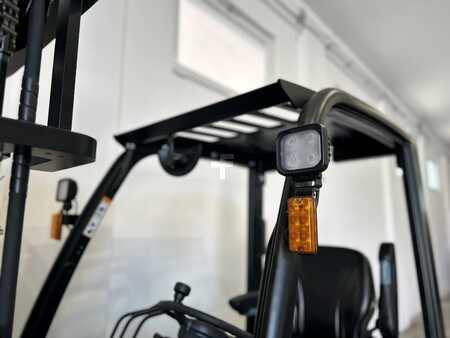 Sähkö - 4 pyör 2025  HC (Hangcha) CPD18-AEY2 (7)