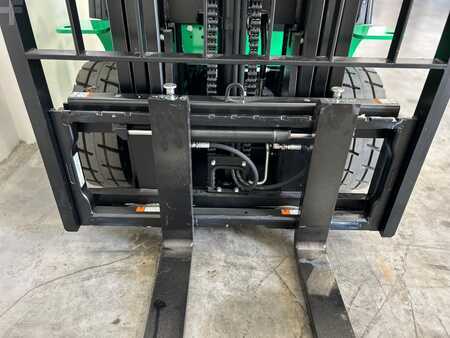 Sähkö - 4 pyör 2025  HC (Hangcha) CPD18-AEY2 (9)