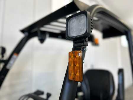 Sähkö - 4 pyör 2025  HC (Hangcha) CPD18-AEY2 (7)