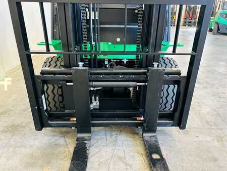 Sähkö - 4 pyör 2025  HC (Hangcha) CPD18-AEY2 (10)