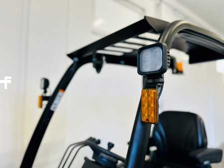 Sähkö - 4 pyör 2025  HC (Hangcha) CPD18-AEY2 (7)