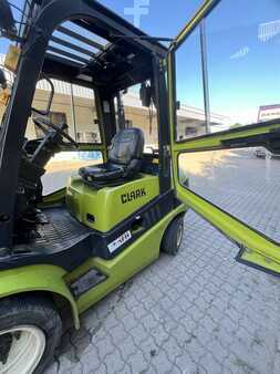 Dieselstapler 2014  Clark C30 (7)