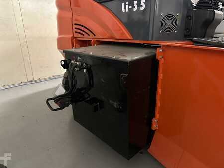 Sähkö - 4 pyör 2025  ELEVATORI VERONESE CPD35 li-ion (16)