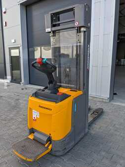 Stapelaars met staplatform 2018  Jungheinrich ERC 220 (1)