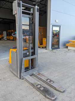 Stapelaars met staplatform 2018  Jungheinrich ERC 220 (3)