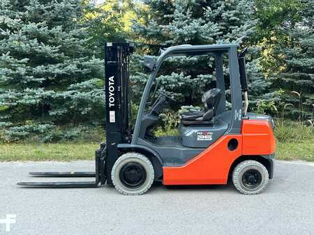 Diesel heftrucks 2018  Toyota 02-8FDF25 (2)