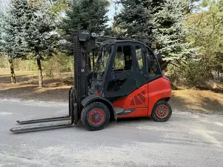 Wózki widłowe diesel 2012  Linde H45D (2)