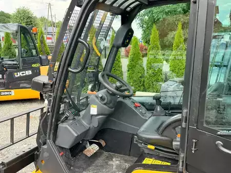 Tugger-train-trailer 2019  JCB Teletruk TLT30D (6)