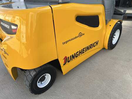 Carrelli elettrici 4 ruote 2016  Jungheinrich EFG 540 (13)