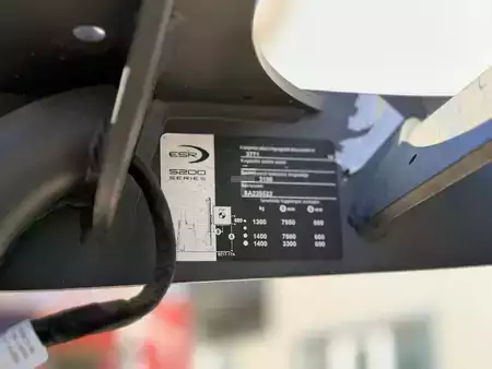 Rækketruck 2018  Crown ESR 5240-14 (10)