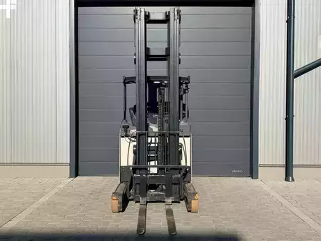 Rækketruck 2018  Crown ESR 5240-14 (4)