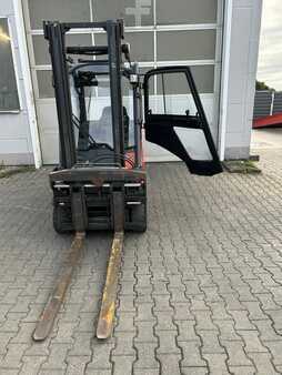 Diesel heftrucks 2011  Linde H20 (4)