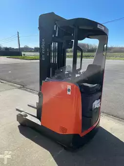 Schubmaststapler 2022  Toyota RRE140H (4)