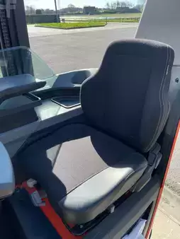 Schubmaststapler 2022  Toyota RRE140H (6)