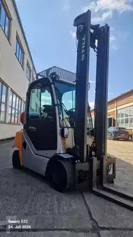 Carrelli elevatori GPL 2018  Still RX70-25T (2)