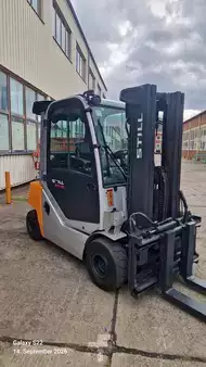 Treibgasstapler 2018  Still RX70-30T (3)
