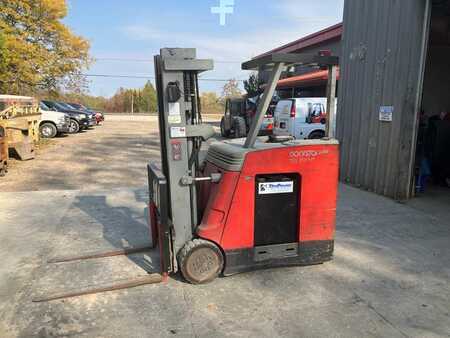 Apilador conductor incorporado 2000 Raymond DSS350HP-C35TT (1)