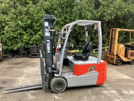 4 Wheels 2023  Heli CPD20SQ-GE2Li (1)