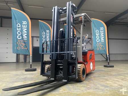 Elektrisk- 3 hjul 2025 Heli CPD20SQ-A6LIG3-S (2)