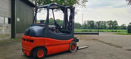 Eléctrico - 4 rodas 1994  Linde E30 (3)