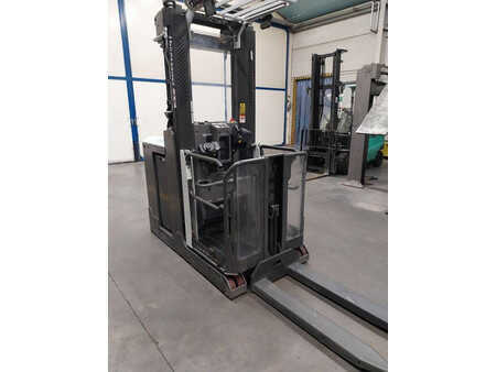 Vertikal ordreplukker 2019  Unicarriers EPM100TVI360 (1)