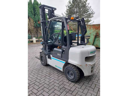 Carrelli elevatori diesel 2019  Unicarriers YG1D2A30Q (2)
