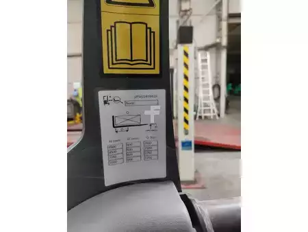 Reach Truck 2019  Unicarriers UFW250DTFVRE705 (5)